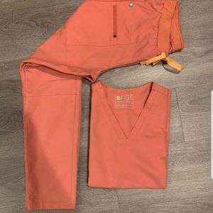 Limited edition figs coral set small